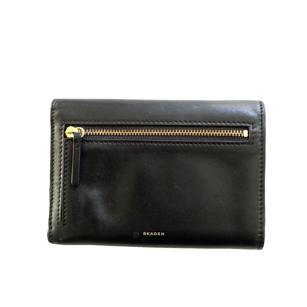 Skagen Black Leather Trifold Wallet Women’s Minimalist Slim Gold Hardware Zipper